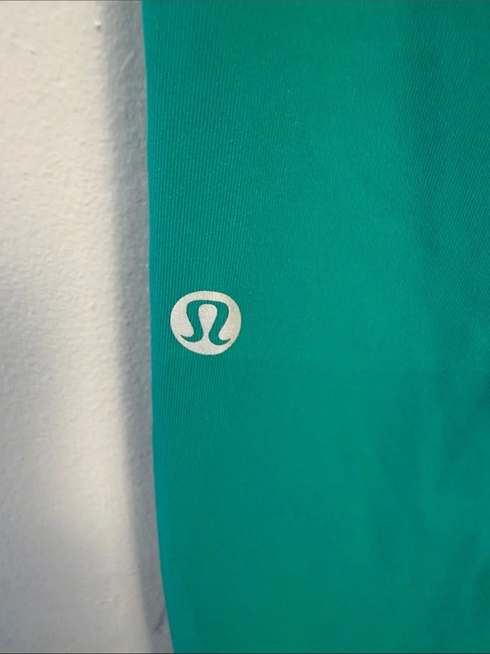 Lululemon athletic High-Waist Teal Active Leggings size 6